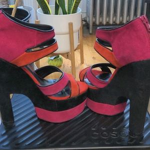 Dolce Vita Platform Heels